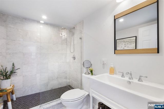 300 Main Street 413, Little Falls, NJ 07424