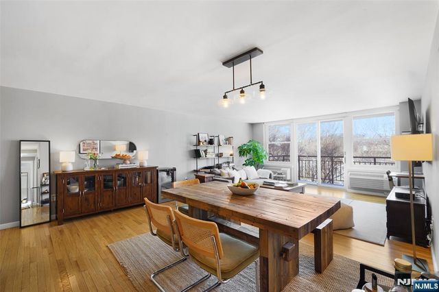 300 Main Street 413, Little Falls, NJ 07424