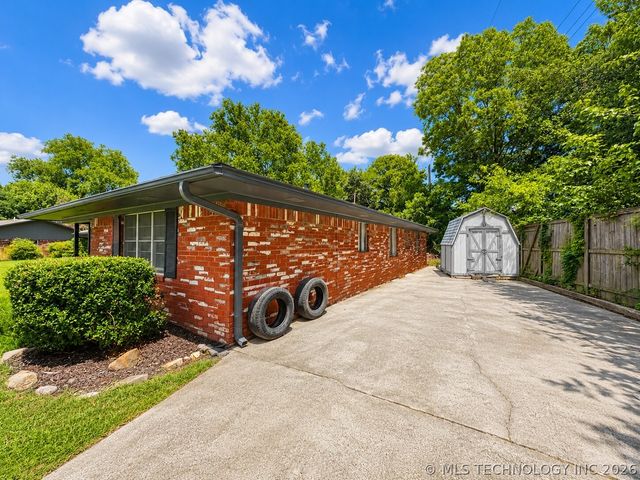 824 Virginia Lane, Ardmore, OK 73401