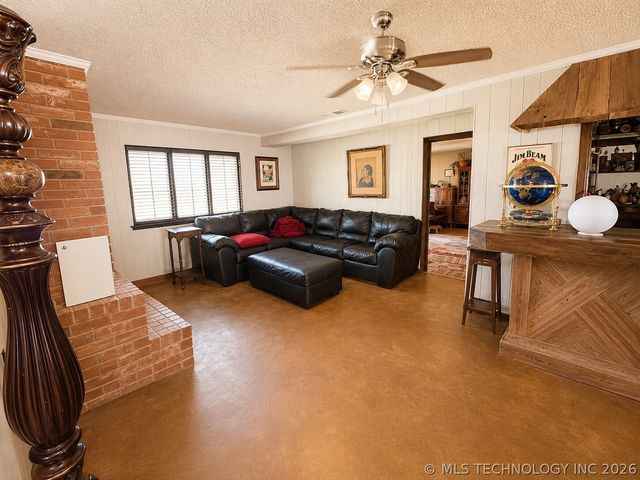 824 Virginia Lane, Ardmore, OK 73401