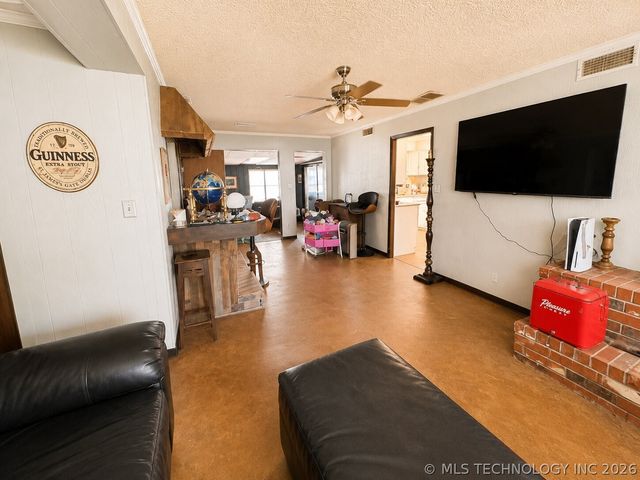 824 Virginia Lane, Ardmore, OK 73401