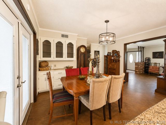 824 Virginia Lane, Ardmore, OK 73401