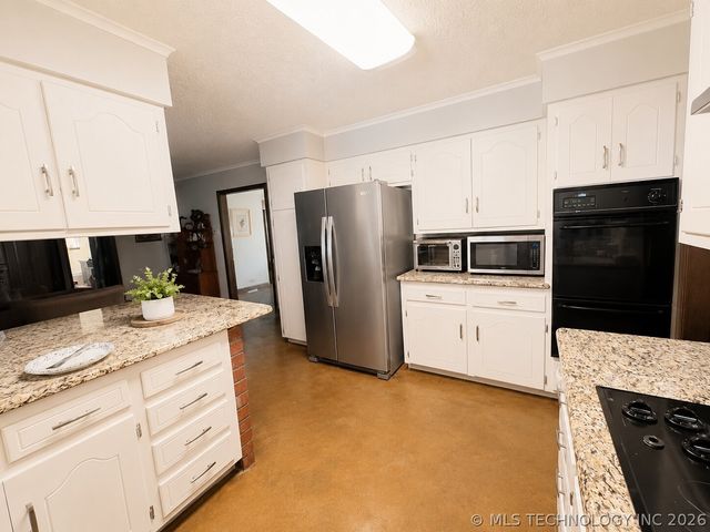 824 Virginia Lane, Ardmore, OK 73401
