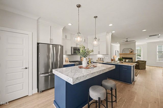 713 Peakland Place, Raleigh, NC 27604