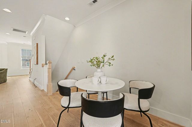 713 Peakland Place, Raleigh, NC 27604