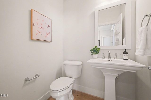 713 Peakland Place, Raleigh, NC 27604