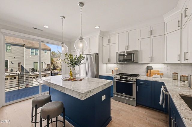 713 Peakland Place, Raleigh, NC 27604