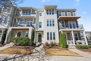 713 Peakland Place, Raleigh, NC 27604