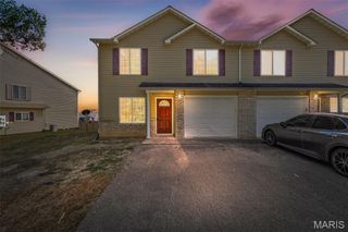 1835 Woodland Trail 4, Farmington, MO 63640