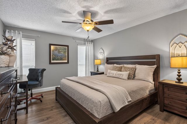 3108 Woodbridge Drive, Bedford, TX 76021