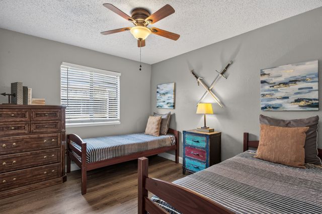 3108 Woodbridge Drive, Bedford, TX 76021
