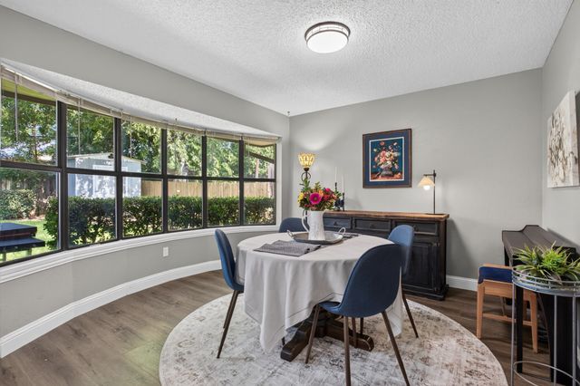 3108 Woodbridge Drive, Bedford, TX 76021