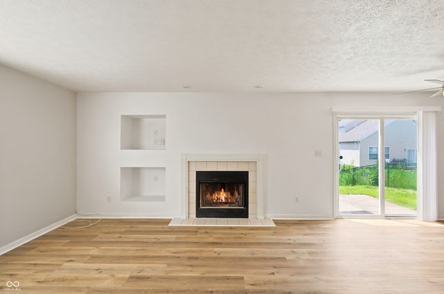 5658 Cheval, Indianapolis, IN 46235