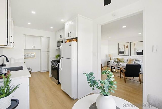 715 Sunflower St, Encinitas, CA 92024