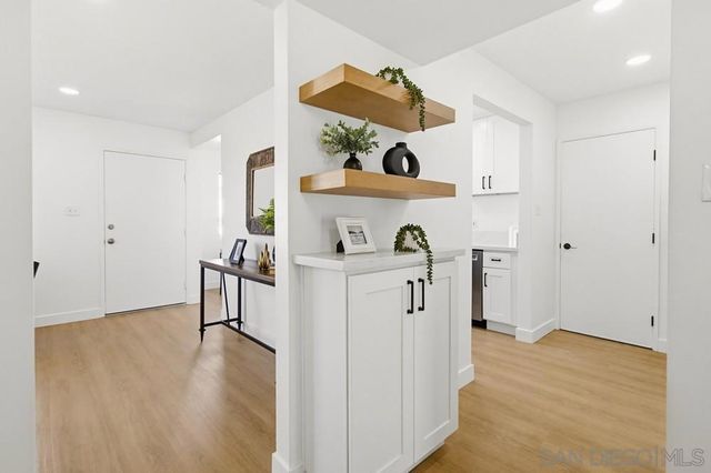 715 Sunflower St, Encinitas, CA 92024