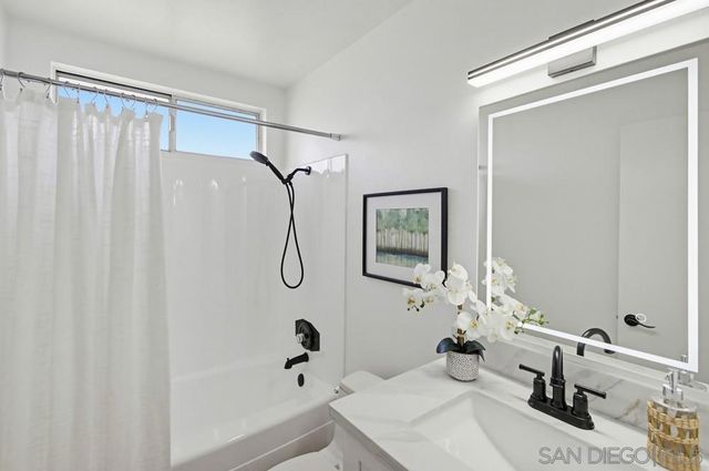 715 Sunflower St, Encinitas, CA 92024