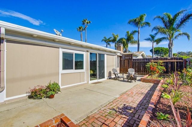715 Sunflower St, Encinitas, CA 92024