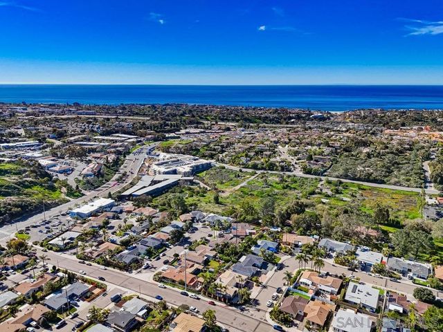 715 Sunflower St, Encinitas, CA 92024