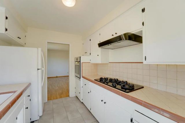 1223 Pennsylvania Avenue, San Diego, CA 92103