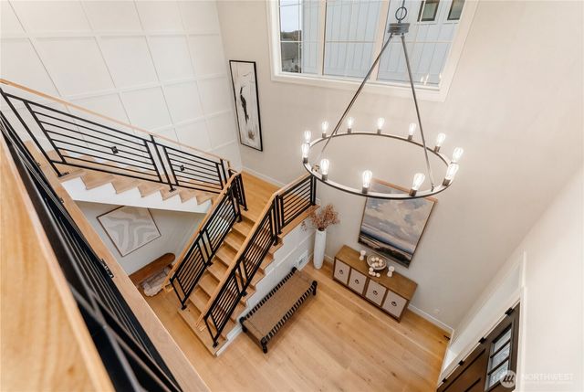 12811 SE 44th Place, Bellevue, WA 98006