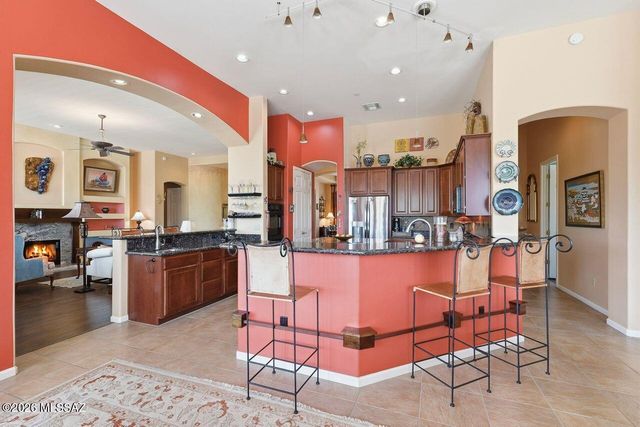 5885 W Clear Brook Lane, Marana, AZ 85658