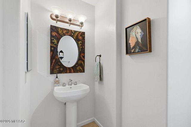 5885 W Clear Brook Lane, Marana, AZ 85658