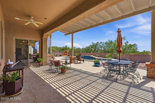 5885 W Clear Brook Lane, Marana, AZ 85658
