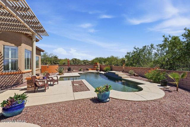 5885 W Clear Brook Lane, Marana, AZ 85658