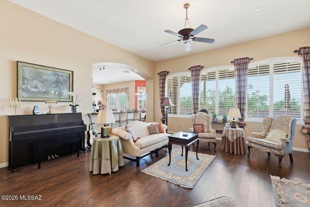 5885 W Clear Brook Lane, Marana, AZ 85658