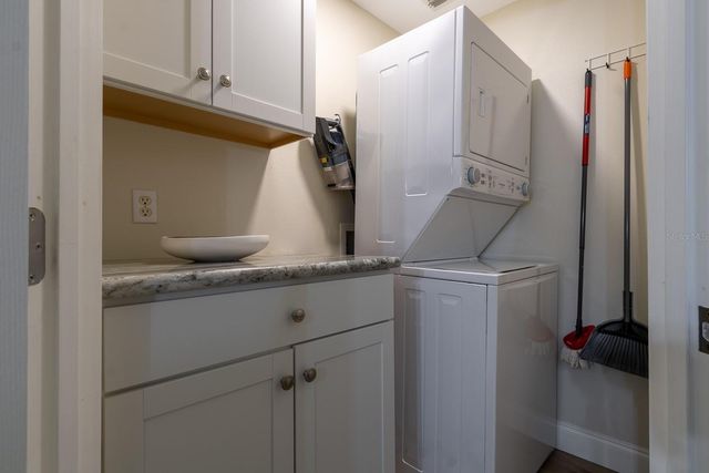 10000 SW 52ND AVENUE 60, Gainesville, FL 32608