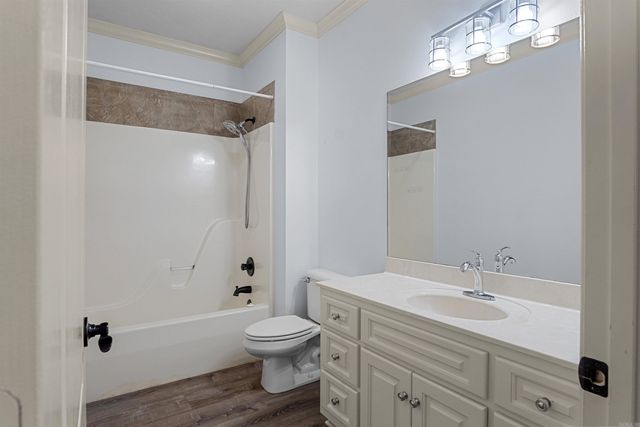91 Lakeland Drive, Cabot, AR 72023