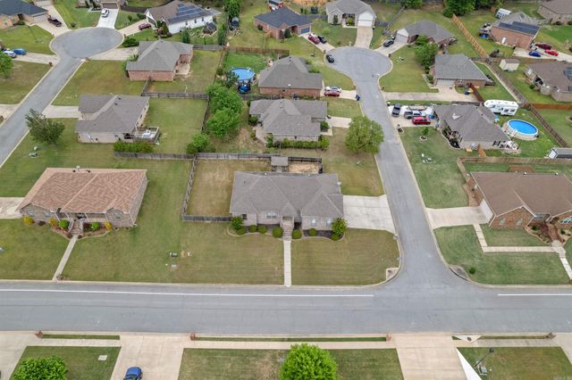 91 Lakeland Drive, Cabot, AR 72023