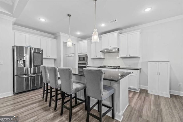 625 Fenwick Park Drive, Lawrenceville, GA 30045