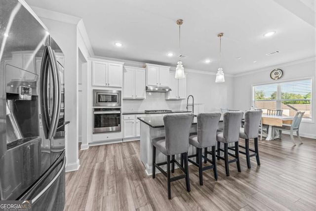 625 Fenwick Park Drive, Lawrenceville, GA 30045
