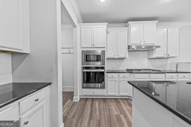625 Fenwick Park Drive, Lawrenceville, GA 30045