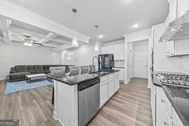 625 Fenwick Park Drive, Lawrenceville, GA 30045