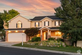 482 N CANYON VIEW DR, Pleasant Grove, UT 84062