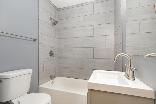 4268 Jackson Street, Gary, IN 46408