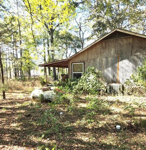 20392 Meadow Lake Road, Cleveland, TX 77328