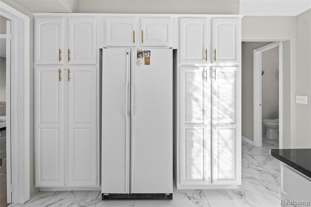 16136 Amore Street, Clinton Township, MI 48038