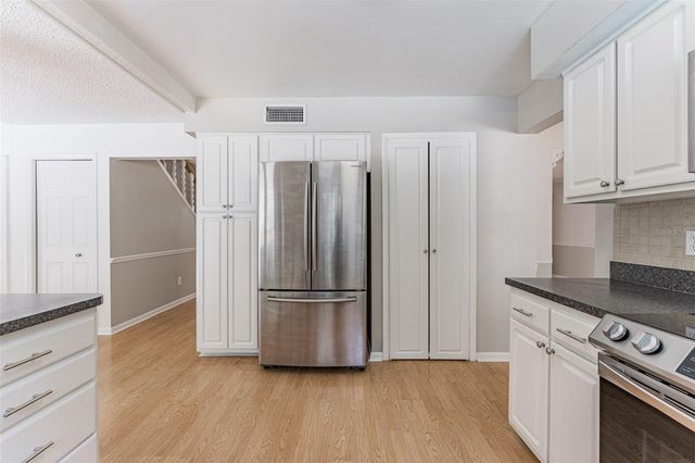 16203 FANTASIA DRIVE, Tampa, FL 33624