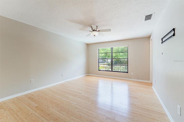 16203 FANTASIA DRIVE, Tampa, FL 33624