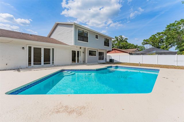 16203 FANTASIA DRIVE, Tampa, FL 33624