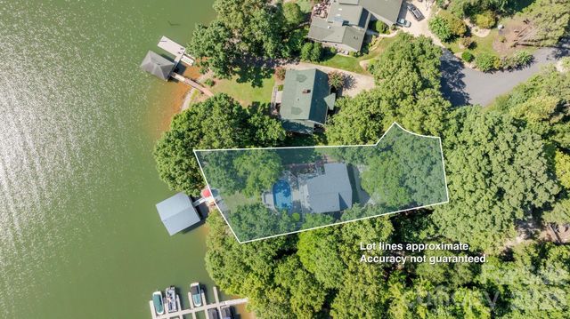 8470 Marina Lane, Catawba, NC 28609