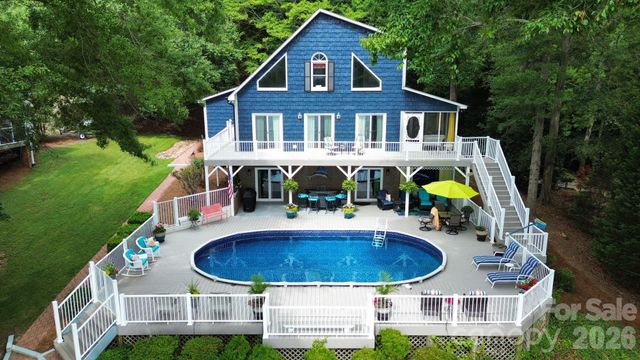 8470 Marina Lane, Catawba, NC 28609