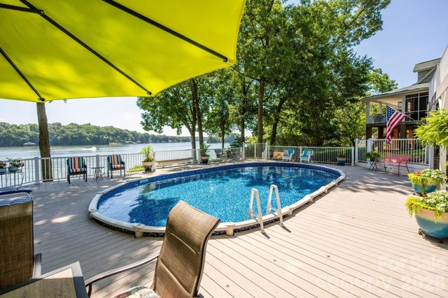 8470 Marina Lane, Catawba, NC 28609