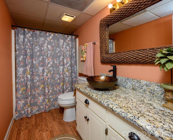 8470 Marina Lane, Catawba, NC 28609