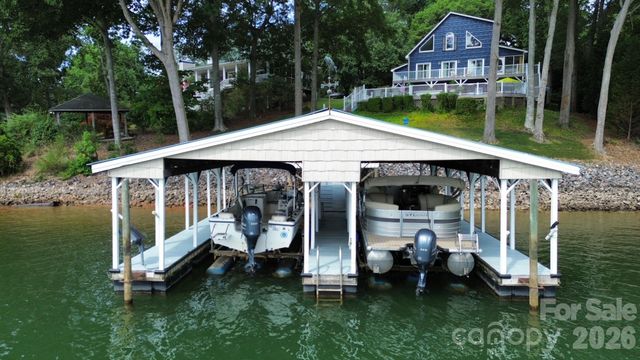 8470 Marina Lane, Catawba, NC 28609