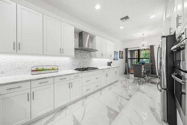 13689 Artisan Circle, Palm Beach Gardens, FL 33418