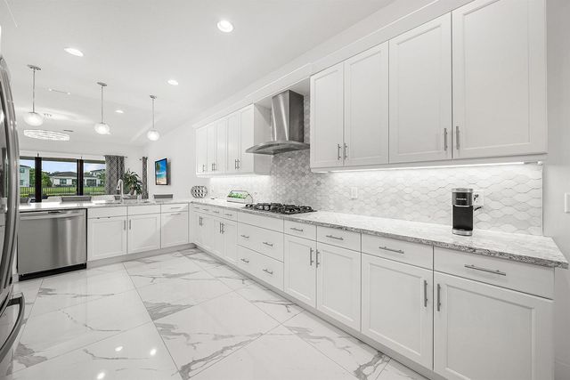 13689 Artisan Circle, Palm Beach Gardens, FL 33418